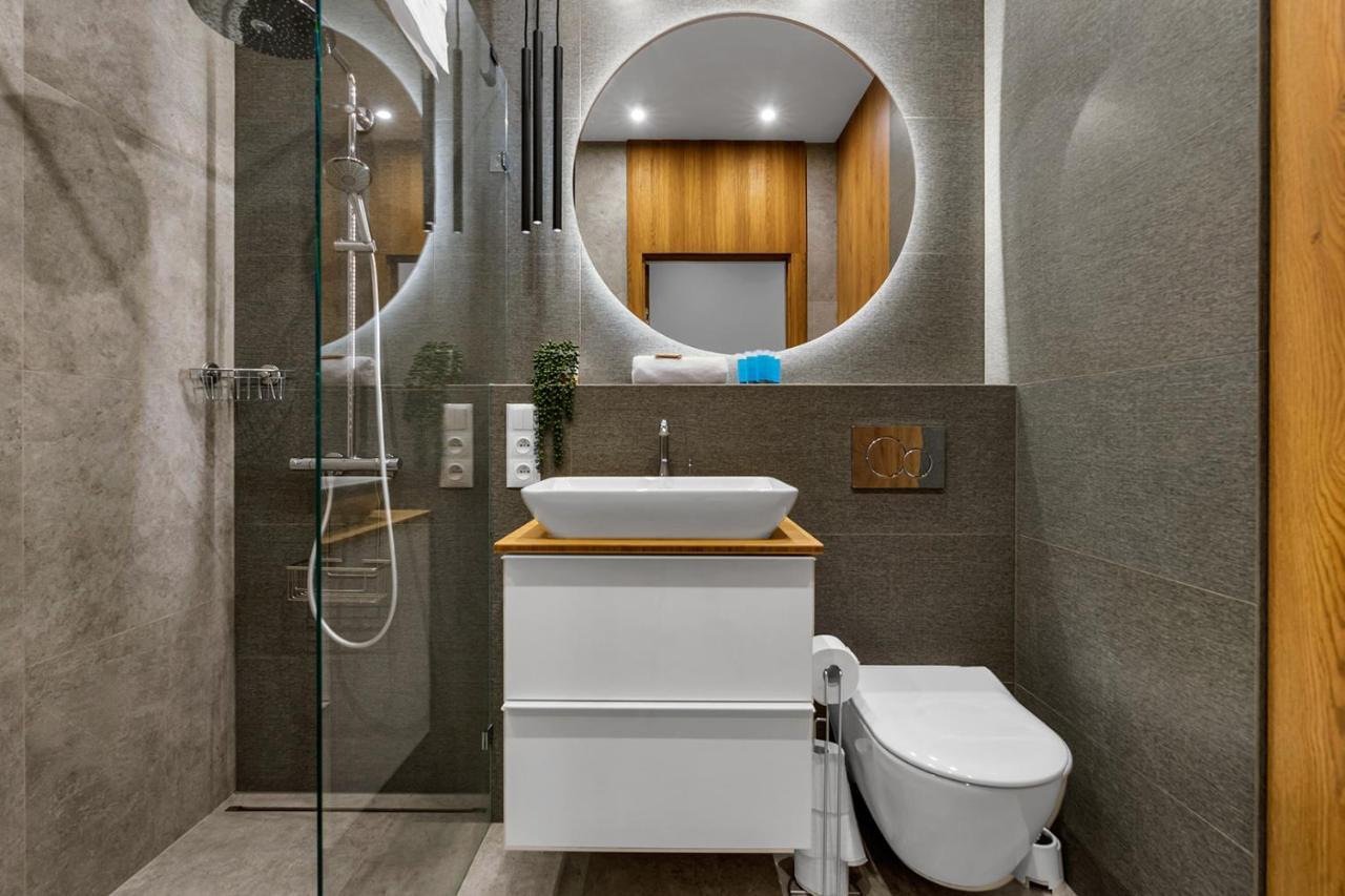 Lotnisko Chopina Modern Apartment Varşova Dış mekan fotoğraf