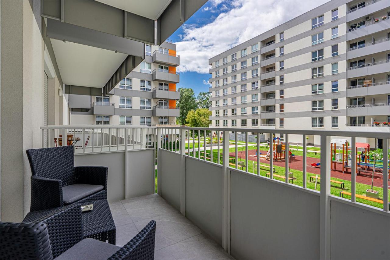 Lotnisko Chopina Modern Apartment Varşova Dış mekan fotoğraf