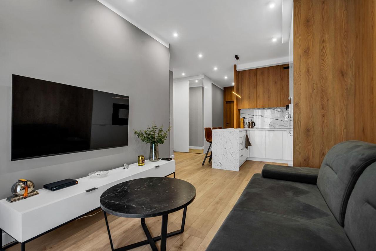 Lotnisko Chopina Modern Apartment Varşova Dış mekan fotoğraf