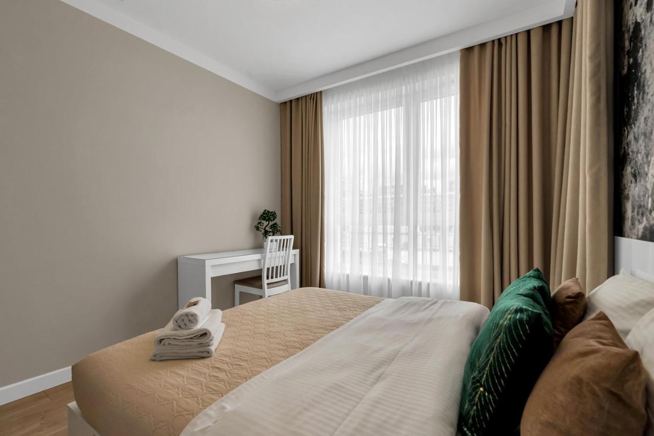 Lotnisko Chopina Modern Apartment Varşova Dış mekan fotoğraf