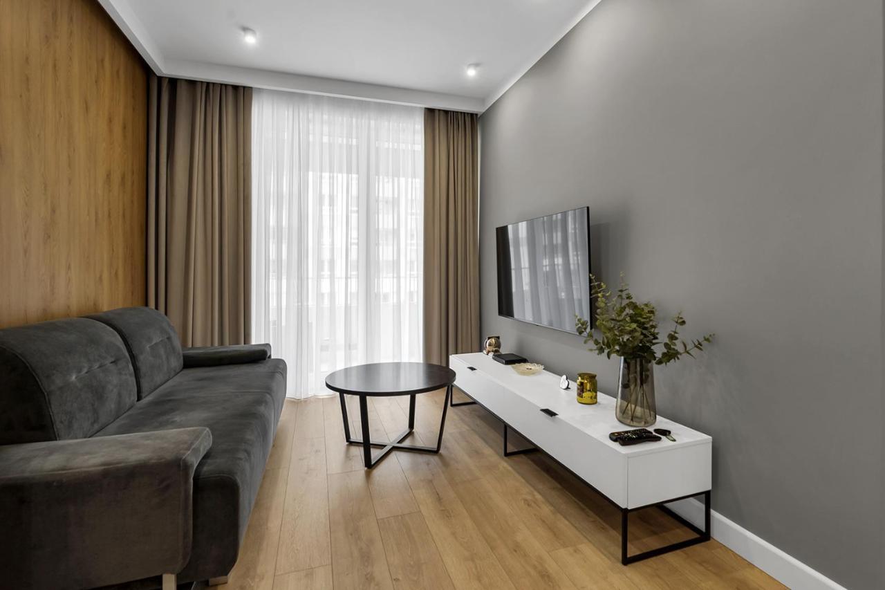 Lotnisko Chopina Modern Apartment Varşova Dış mekan fotoğraf